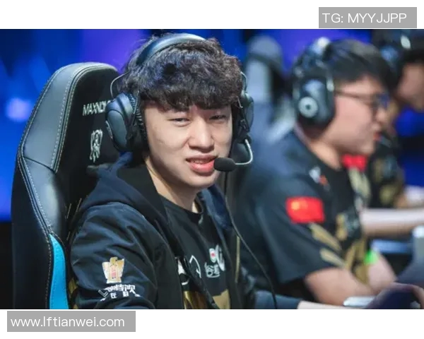 RNG在S15电竞英雄联盟赛季中的耐力表现与战术分析